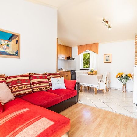 Apartments Patricia Baška Εξωτερικό φωτογραφία