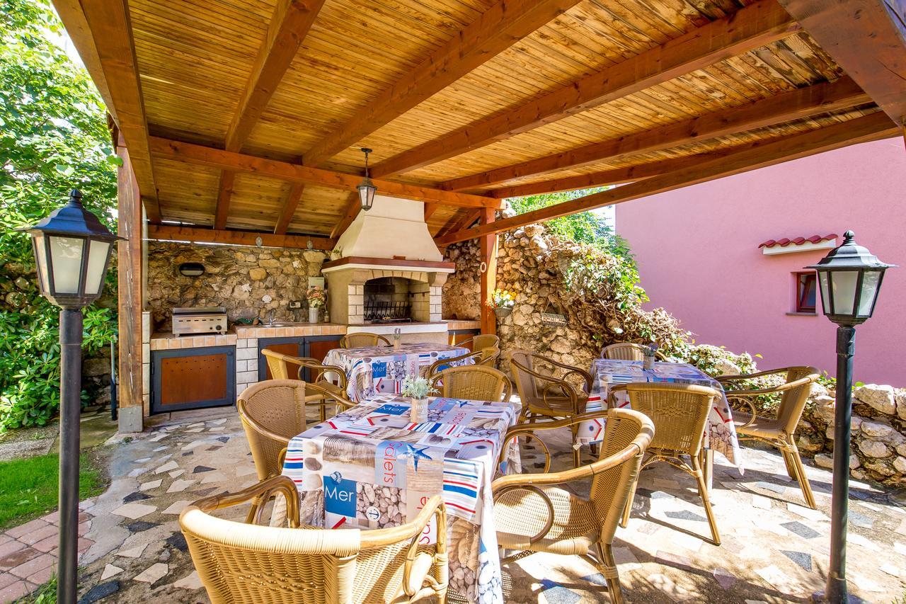 Apartments Patricia Baška Εξωτερικό φωτογραφία
